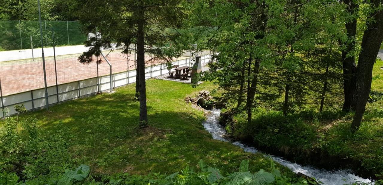 Chata Pod Certovicou Vyšná Boca Exterior foto